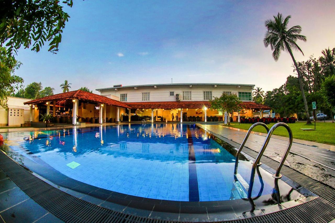 โรงแรม เดอะ โควานโร กัมปาฮา ภายนอก รูปภาพ