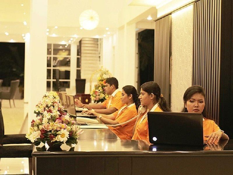 โรงแรม เดอะ โควานโร กัมปาฮา ภายนอก รูปภาพ